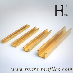 China Messing U-Kanal Extrusionsprofile Messing U-Form Extrusion fournisseur