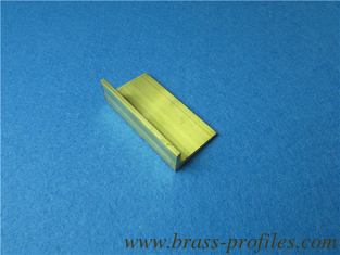 China 25 mm x 35 mm Messing Extrudierende H-Abschnitte Messing L-förmige Profile fournisseur
