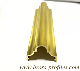 China Massives Messing-Handgriffe Halter Dekorationsdesign Messing-Treppenhandgriffe fournisseur