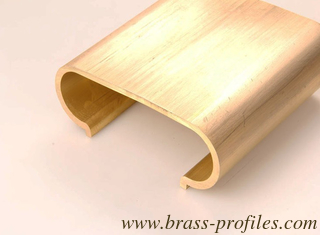 China Luxuriöse Kupfer-Brass-Schienen-Hardware C38000 Legierungspflanzenprofile fournisseur