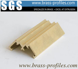 China Qualifizierte Messing-Extrusions für kundenspezifische Messing-Hardwareteile fournisseur