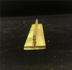 China Spezielle Form Messing T Bar Kupfer Tee Streifen für Bodendekoration fournisseur