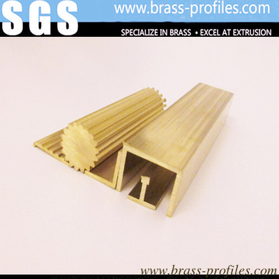 C38000 2% Blei-Brass-Profile Extrusionen für Wohn- und Hotelpläne fournisseur