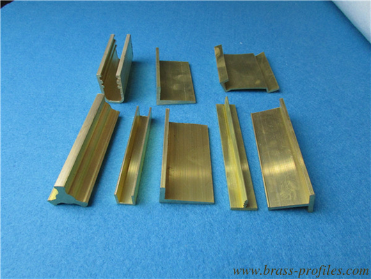 Messing L-Profil für Küchenschränke Messing, das L-Abschnitte extrudiert fournisseur