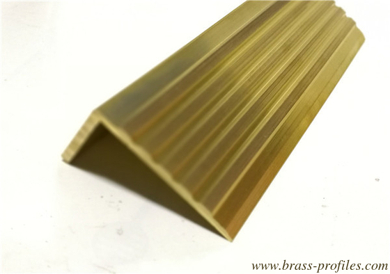Schiebefeste Messing-Treppennasen für Decking-Brass-Schiebefeste fournisseur