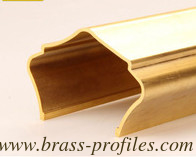 Verschiedene kundenspezifische Mode-Gold-Dekorative Lowes Messing Geländer fournisseur
