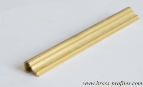 Messingfenster und Messingtüren Glanz und Gold für Wohnmöbel und Baudekoration fournisseur