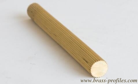 DIY Kupfer Runde Stangen Messing geformte Stangen basierend auf Ihren Zeichnungen fournisseur