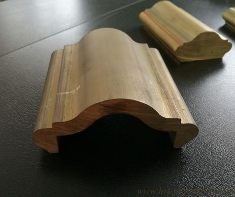 Chinesische Messingtreppen, Leitleitern, Messing-Extrusionsprofile Lieferant fournisseur