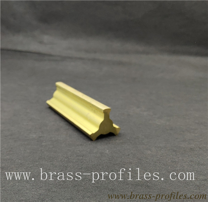 Kupferlegierung Extrudierprofile Kupfer-Zink-Materialien mit Ihrer Zeichnung fournisseur