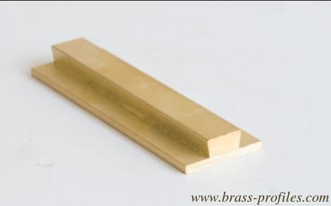 Rostfeste Messing-Tees Rostfeste Messing-T-Bar-T-Form-Messing-Extrusions fournisseur